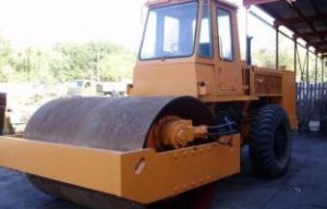 Аренда катка ДУ-71 — 17 тонн по цене от 1190 руб./час