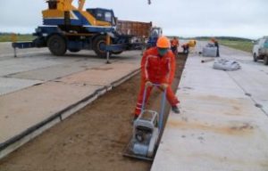 Строительство дорог из дорожных бетонных плит