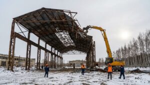 демонтаж складских ангаров